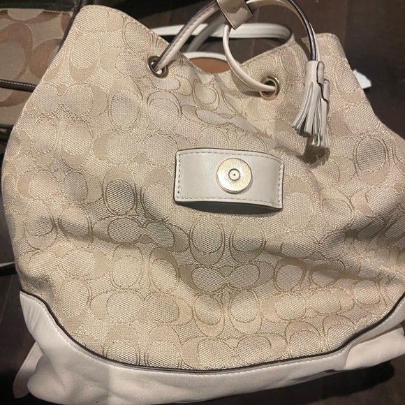 Coach mini back pack - Picture 1 of 3